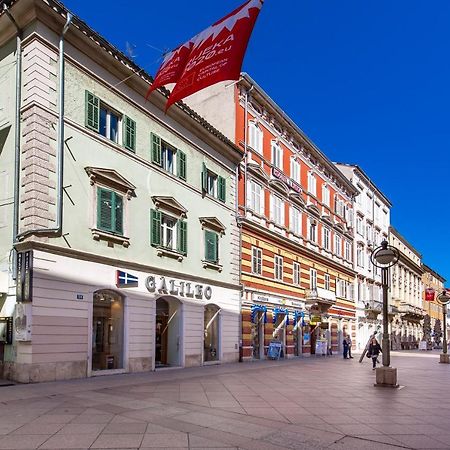 4 Season Apartments Rijeka Exterior photo