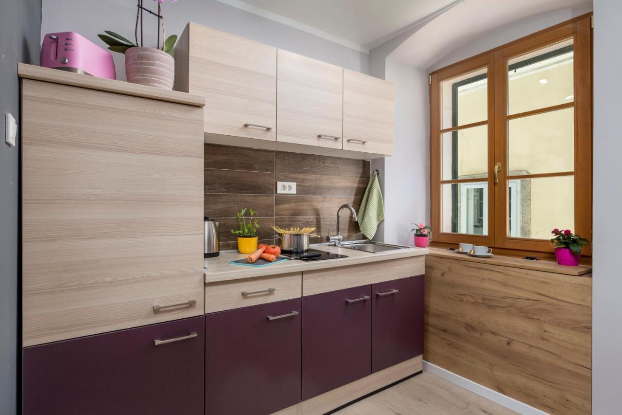 4 Season Apartments Rijeka Exterior photo