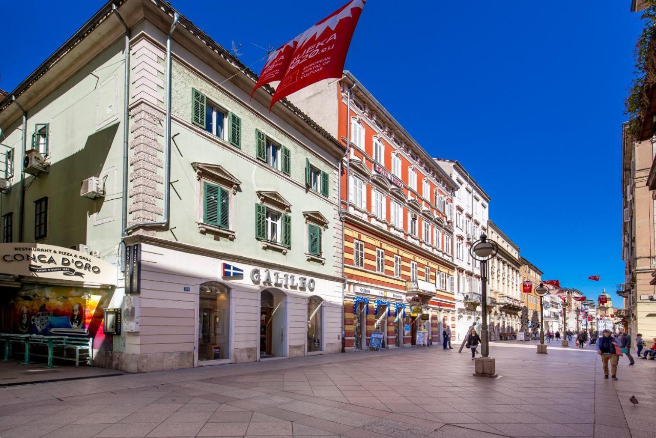 4 Season Apartments Rijeka Exterior photo